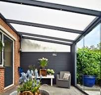 overkapping zijkant huis