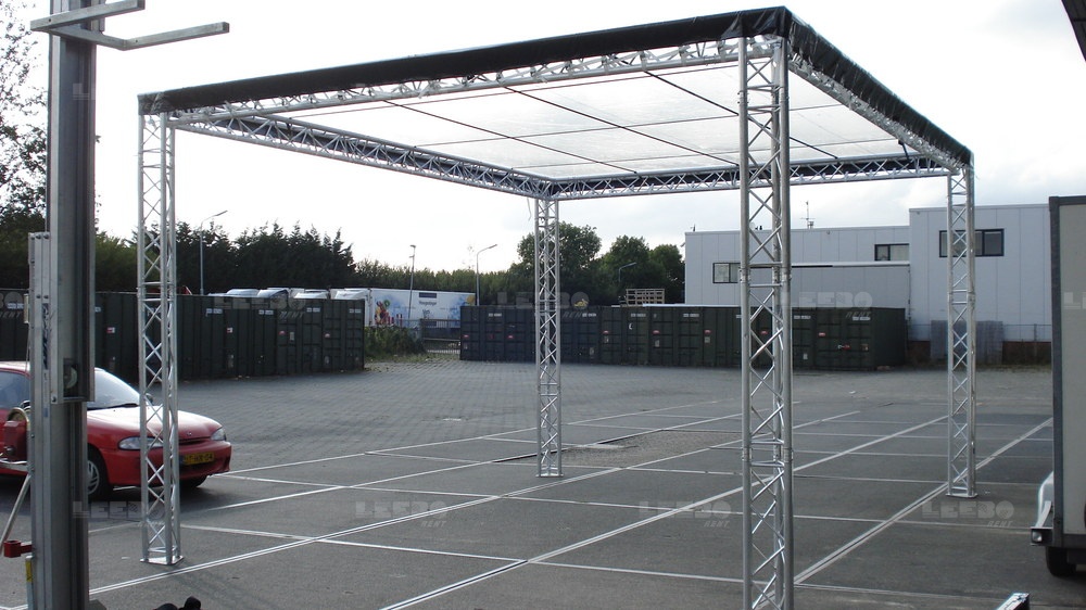 lichtdoorlatende overkapping