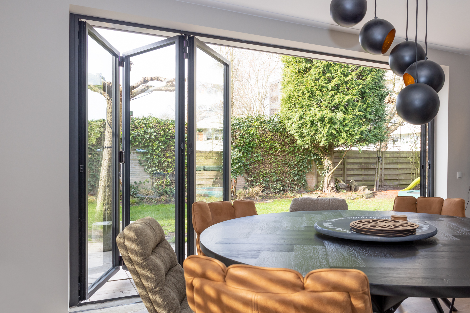 glazen vouwwand overkapping