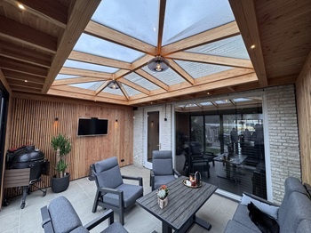 overkapping aan huis tussenwoning